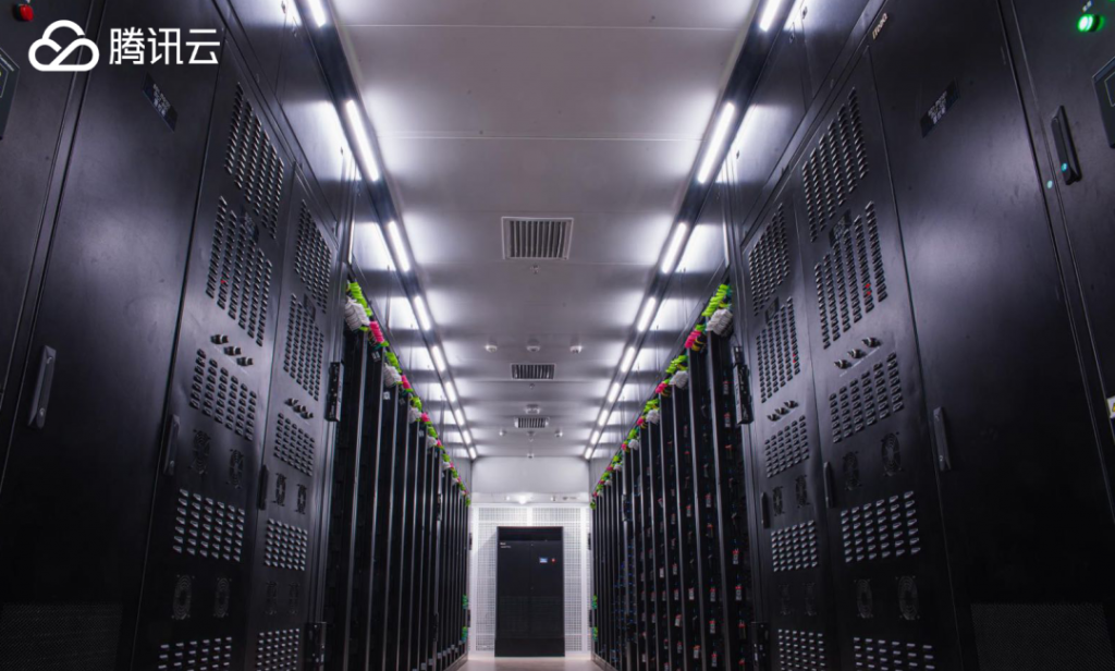 腾讯云全国首发100G云服务器机型，CPU从1核到232核，覆盖标准型SA3、标准型 S6、内存型M6、计算型C6等